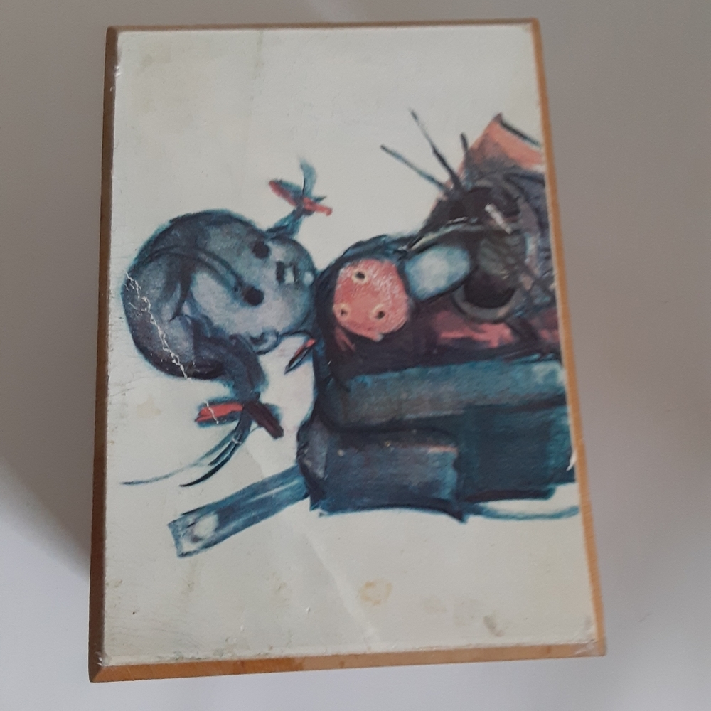 Vtg Thorens small wood music  box
